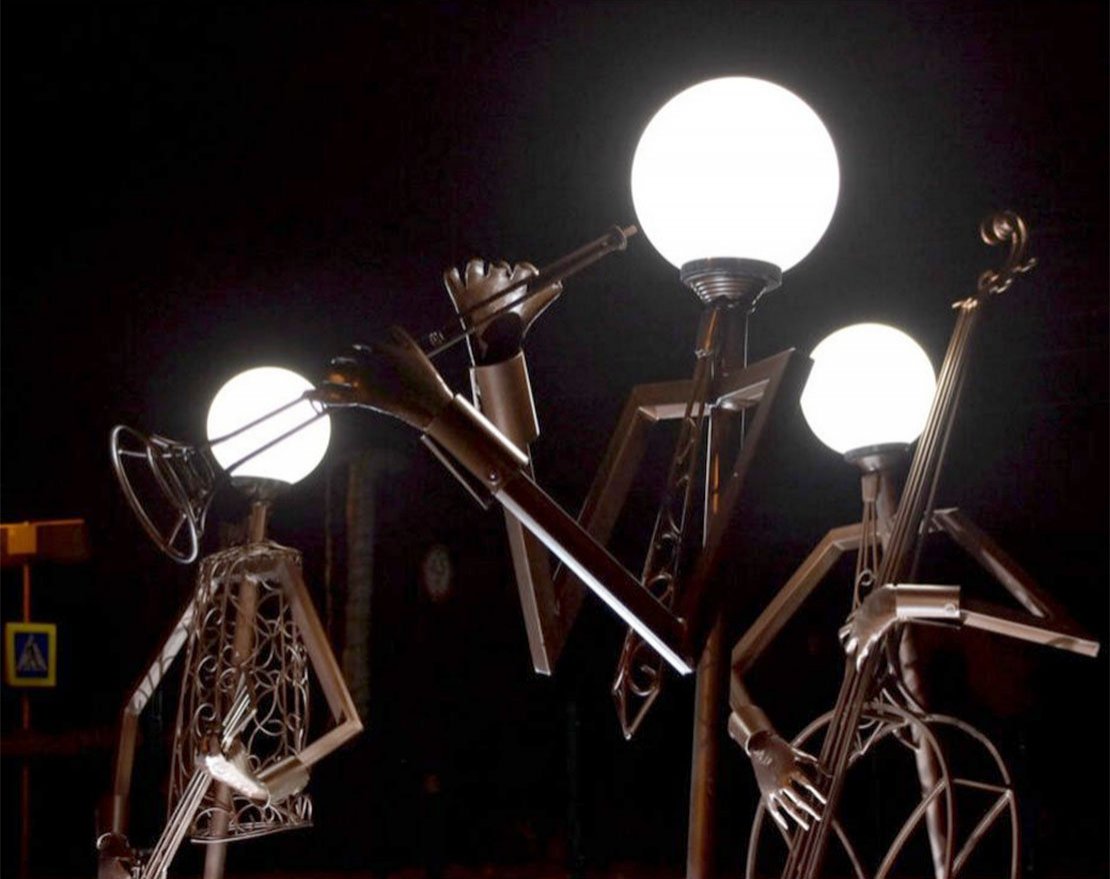 Фигура из металла TORUDA «Фонарный столб с трубой» 01 - вид 2